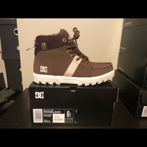 DC Woodland Size 8 men’s new in box ds